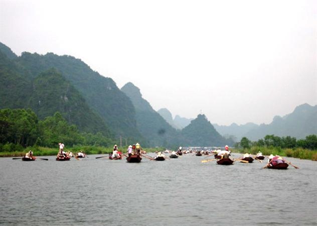 Phân tích bài “Bài ca phong cảnh Hương Sơn” của Chu Mạnh Trinh - Trường  THCS CHÂU VĂN LIÊM